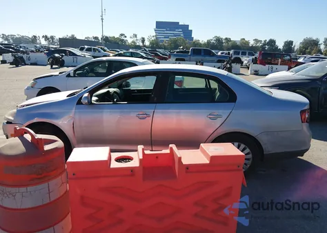 2009 Volkswagen Jetta S из США, поврежденный, VIN 3VWJZ71K69M059757